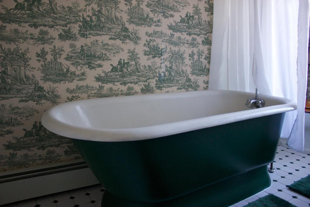 Historic Jacob Hill Inn Seekonk Extérieur photo