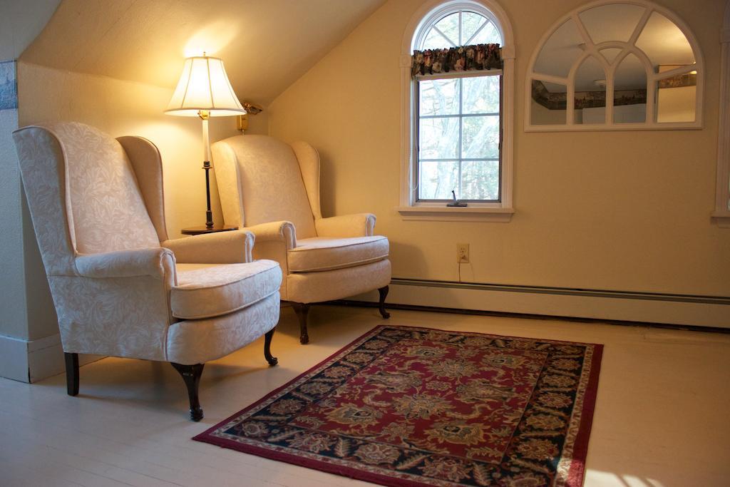 Historic Jacob Hill Inn Seekonk Extérieur photo