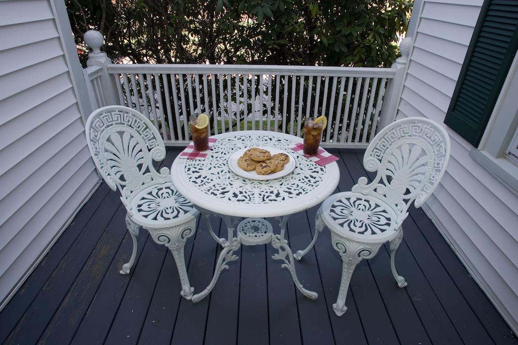 Historic Jacob Hill Inn Seekonk Extérieur photo